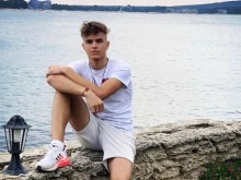 Виждали ли сте това момче? Изчезнало е преди 4 дни!