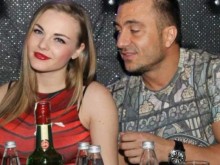 Константин и Надя трогнаха със снимка на семейството