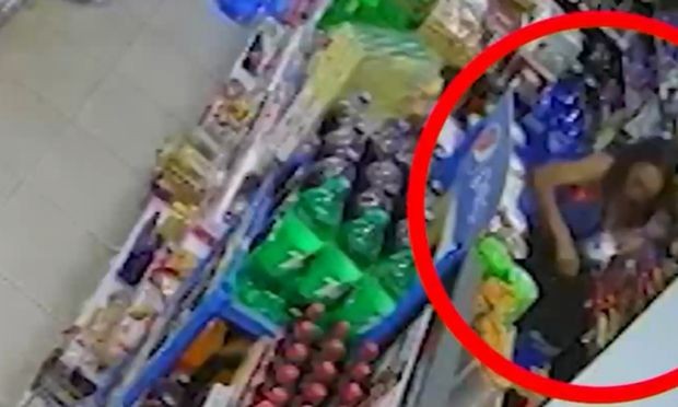 Собственик на супермаркет в Бургас разпространи кадри от охранителни камери