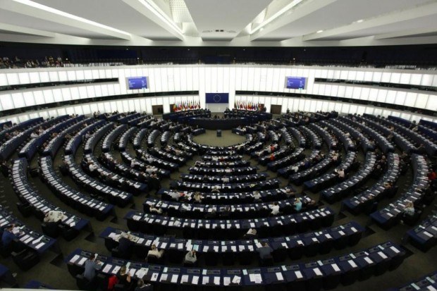 Испанското правителство заяви днес че ще поиска от Европейския парламент