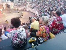 Бира, чипс и цигара по време на културно събитие възмутиха пловдивчанин