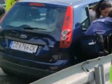 На протеста край Благоевград: ТИР блъсна кола, в която се е возило бебе