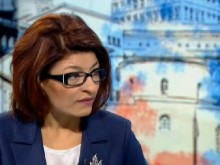 Десислава Атанасова: Как да коментирам такава политическа шантонерка като г-н Настимир Ананиев?