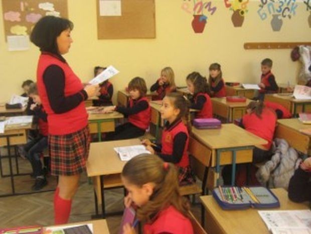 Учителите поискаха по-дълга ваканция