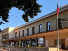 Наливат хиляди в пловдивско село