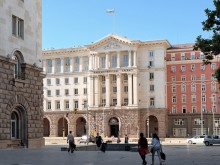 Оксфорд сменя Харвард в новия служебен кабинет