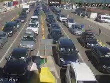 На "Калотина" е страшно! Опашките са километрични!