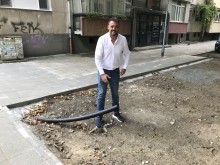 Реновирана е част от тротоарната настилка на бул. "Свобода"