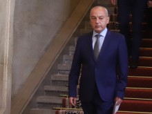 Служебният министър-председател разпредели ресорите на вицепремиерите