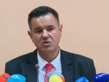 Служебният министър на икономиката се закани, че ще наказва, ако се налага