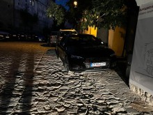 Читател: Тоталната анархия в Стария град продължава