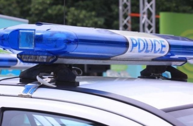 Полицаи от Вълчедръм са направили проверка на адреса на 21-годишен местен младеж, поставен под