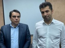 Делян Добрев: Кирил Петков и Асен Василев да си търсят добри адвокати!