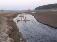 Прогноза: Очаква се половин България да бъде засегната от сериозни засушавания