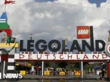 Инцидент със скоростни влакчета в германски лунапарк, има ранени