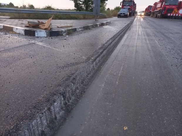 За необозначен ремонт на Околовръстния път на Пловдив съобщи читател