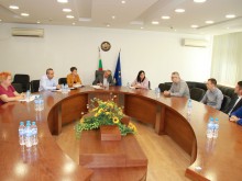 Областният управител се срещна с ръководствата на 16 и 17 РИК