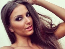 Познахте ли я? Тя грабна сърцето на Лудия репортер