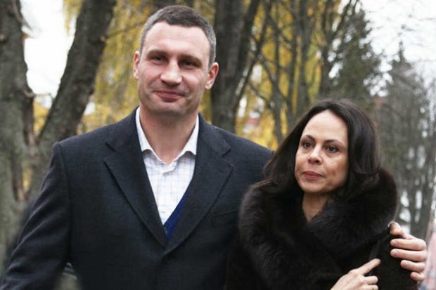 Кметът на Киев Виталий Кличко се развежда със съпругата си