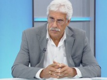 Емил Георгиев: Г-н Радев, не хапете ръката, която ви даде хляб