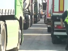 Русенец за тапата преди "Дунав мост": Тотален блокаж е, възмутени сме, положението е за жандармерия