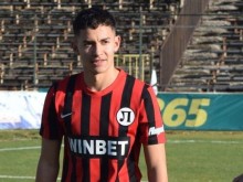 Повикаха халф на Локо в юношеския национален отбор