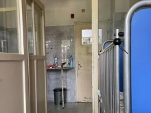 Майка сподели кошмарен престой в болница: Чакаш да ти падне мазилка на главата и се молиш 