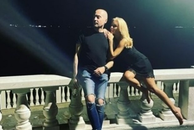 ����� �������� � ����� ������� � ������