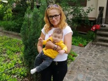 Десислава Иванчева обедня, гледа сина си с 250 лева на месец