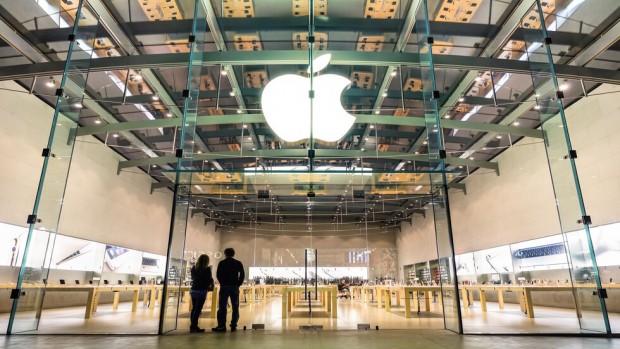Технологичният гигант Apple съобщи за сериозни слабости във връзка със