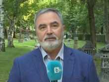 Доц. Ангел Кунчев успокои хиляди родители