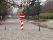Бодлива тел замени оградите в подножието на Джендема