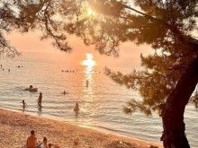 Уникално отражение на слънцето в морето на Тасос