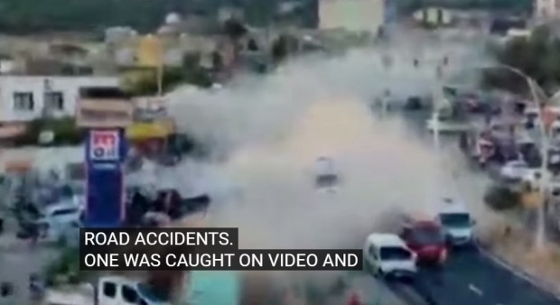 Камион се вряза в тълпа близо до бензиностанция в турския