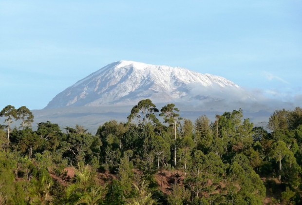 Изненада за алпинистите Танзания инсталира високоскоростен интернет в планината