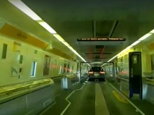 Десетки пътници преживяха неприятности в тунела под Ламанша