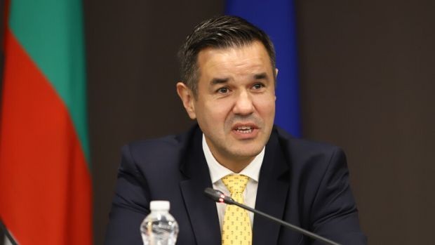 Оръжейната компания Кинтекс призова служебният министър на икономиката Никола Стоянов