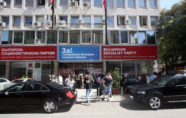 Изпълнителното бюро на БСП свиква Национален съвет на левицата в четвъртък 25 август