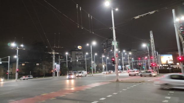 Ново LED осветление е монтирано по бул. "България" и ул. "Васил Левски" в Пловдив