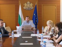 Министър Гечев: От следващата седмица земеделците могат да кандидатстват за държавната помощ