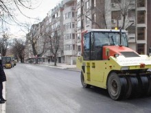 Напредват ремонтите дейности на улица "Търговска" в Ямбол