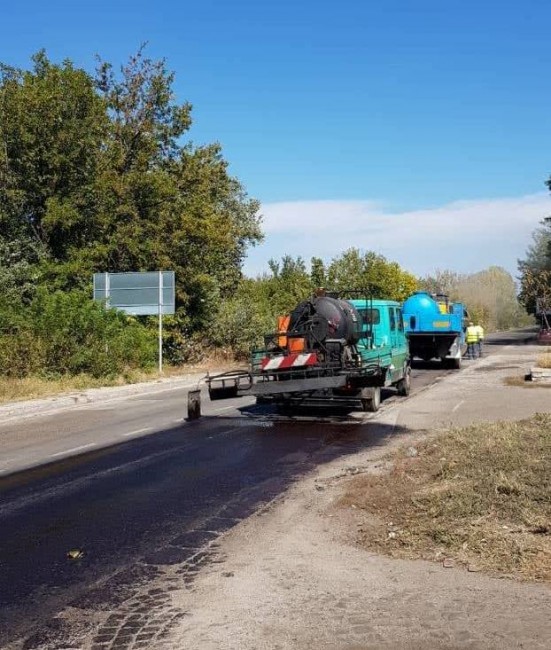 Ремонтът на "Брезовско шосе" навлиза в най-трудния участък, асфалтират улиците в "Кършияка" до 10 май