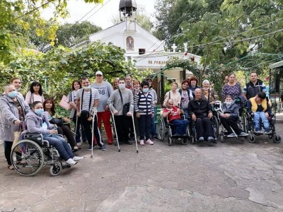 Сдружение "Социален център Бургас" ще представи проекта "Шарена книга за служители и потребители на социални услуги за хора с увреждания"
