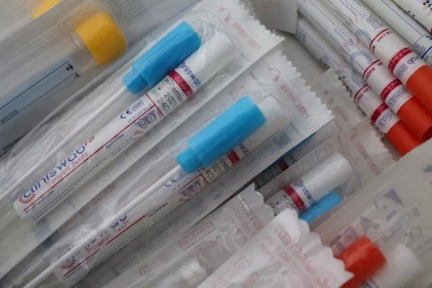 728 са потвърдените случаи на коронавирус в България през изминалото денонощие