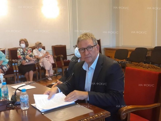 Министър Стойчо Кацаров: Проверката на КПКОНПИ ще спомогне за изчистването на името ми