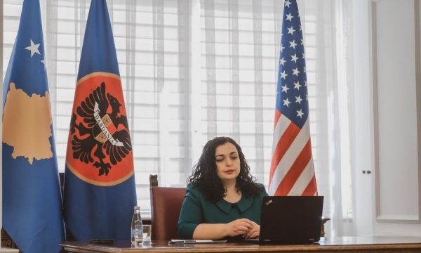 Gazeta Express: Косовският президент приветства санкциите по Закона "Магнитски"