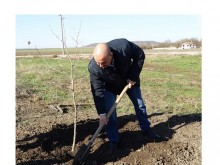 Приключи проектът "Рекултивация на депо за твърди битови отпадъци" в Ветрино