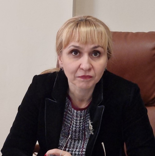 Омбудсманът Диана Ковачева подкрепи родители да отпадне 50-процентовото условие за връщане в клас
