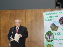 Министър Асен Личев: От 2022 г. е предвидено 20% увеличение на заплатите на служителите в националните паркове