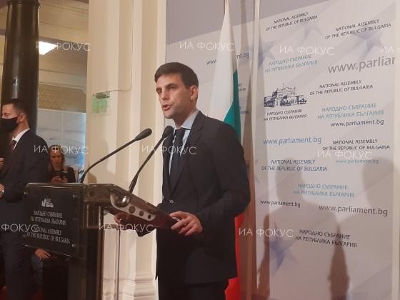 Председателят на парламента Никола Минчев: Влизам с уважение към институцията, знаейки, че това е огромна отговорност